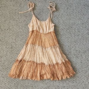 Womens daisy shoppe dress size small but runs a bit big